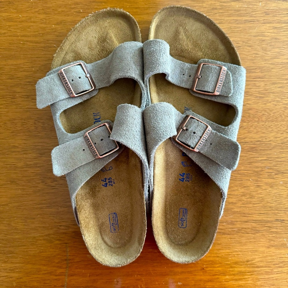 Birkenstock Arizonas Suede NWOT